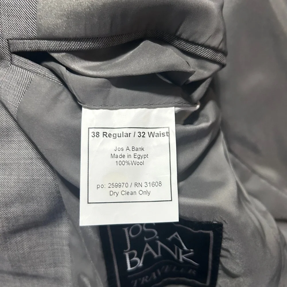 Jos A Bank Traveler Blazer Mens 38R Grey Tailored Fit 2 Button 100% Wool Jacket